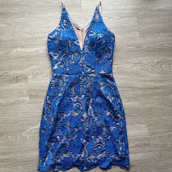 Dress the Population Ava Allie Crochet Overlay Cobalt Blue & Nude Size Small - Picture 3 of 10
